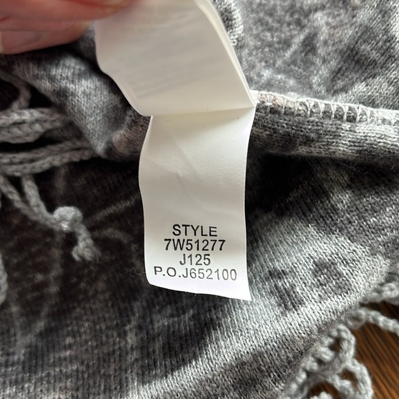 Lucky Brand Gray and Pink Patterned Cardigan Fringe Size Large - Picture 14 of 15